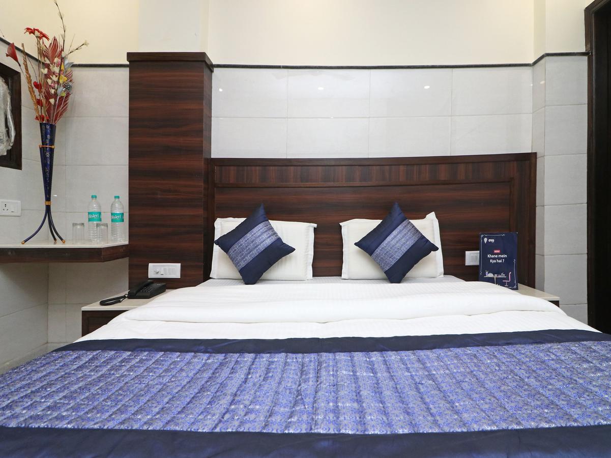 Oyo 11594 Hotel Tvs New Delhi Exteriör bild